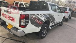 میتسوبیشی L200